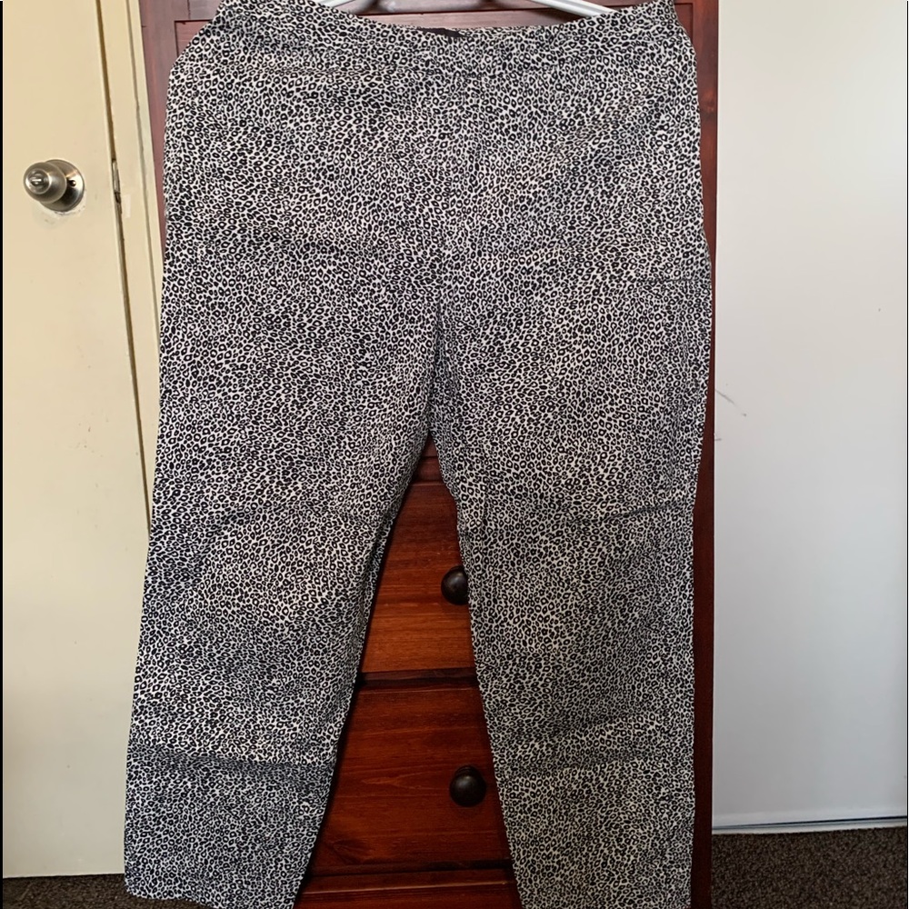 Printed Crop pants